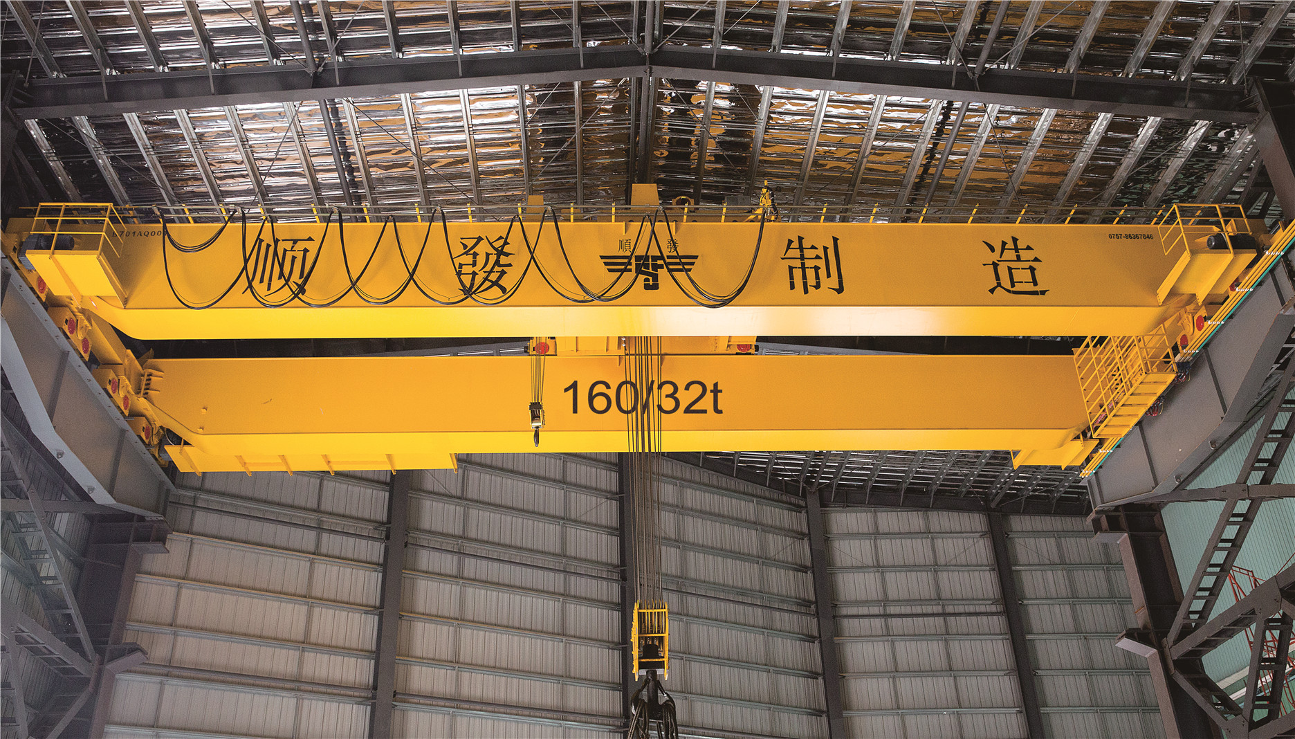 160/32t橋式起重機(jī).jpg 大型橋式起重機(jī)